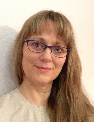 Sara Nelson